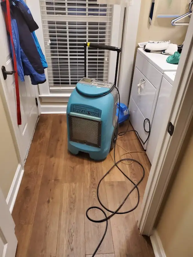 Commercial dehumidifier deployed for Crawl Space Restoration in Gonzales