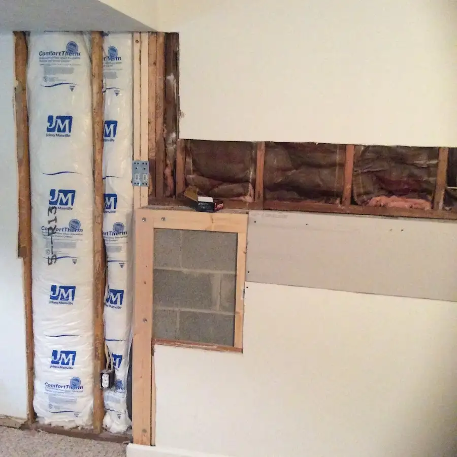 Wall insulation replacement during Structural Drying in Gonzales